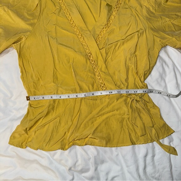 Milk & Honey | Faux Wrap V Neck Peplum Tie Waist Short Ruffle Sleeve Blouse - Picture 9 of 13